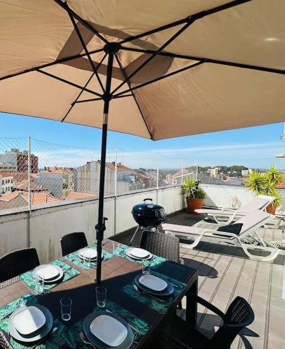 Apartamento Renovado Com Ac, 2 Wc Completos, Terraco E Garagem OOporto Exterior foto