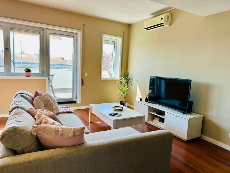 Apartamento Renovado Com Ac, 2 Wc Completos, Terraco E Garagem OOporto Exterior foto