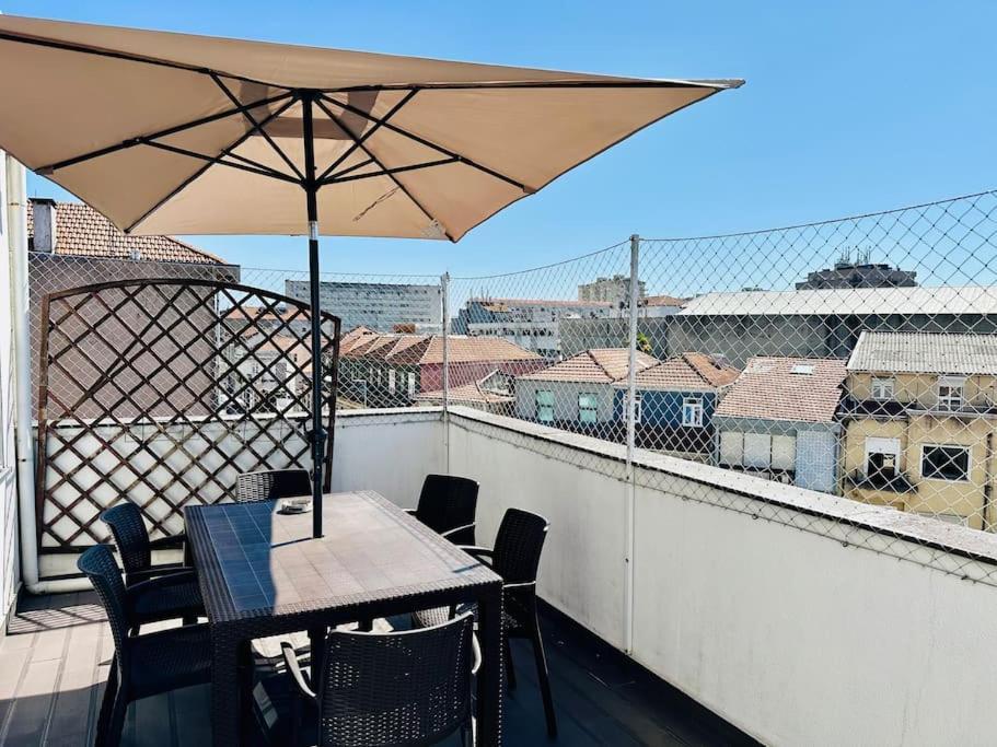 Apartamento Renovado Com Ac, 2 Wc Completos, Terraco E Garagem OOporto Exterior foto